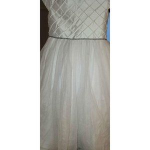 Girls Size 10 White Dress Short Sleeve Layers Beading Bow Flowergirl Wedding Bra